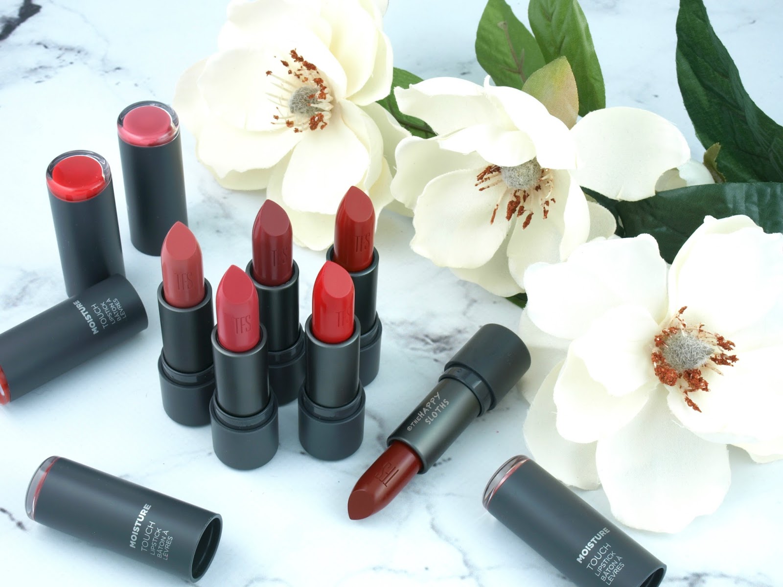 THEFACESHOP Moisture Touch Lipstick: Review and Swatches
