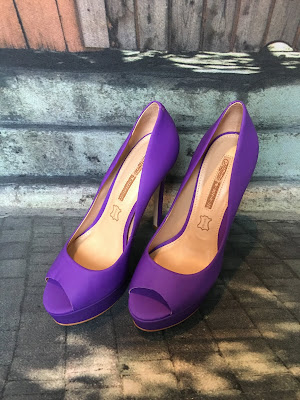 Mit der Expertin High Heels shoppen! Mit der Expertin High Heels shoppen!