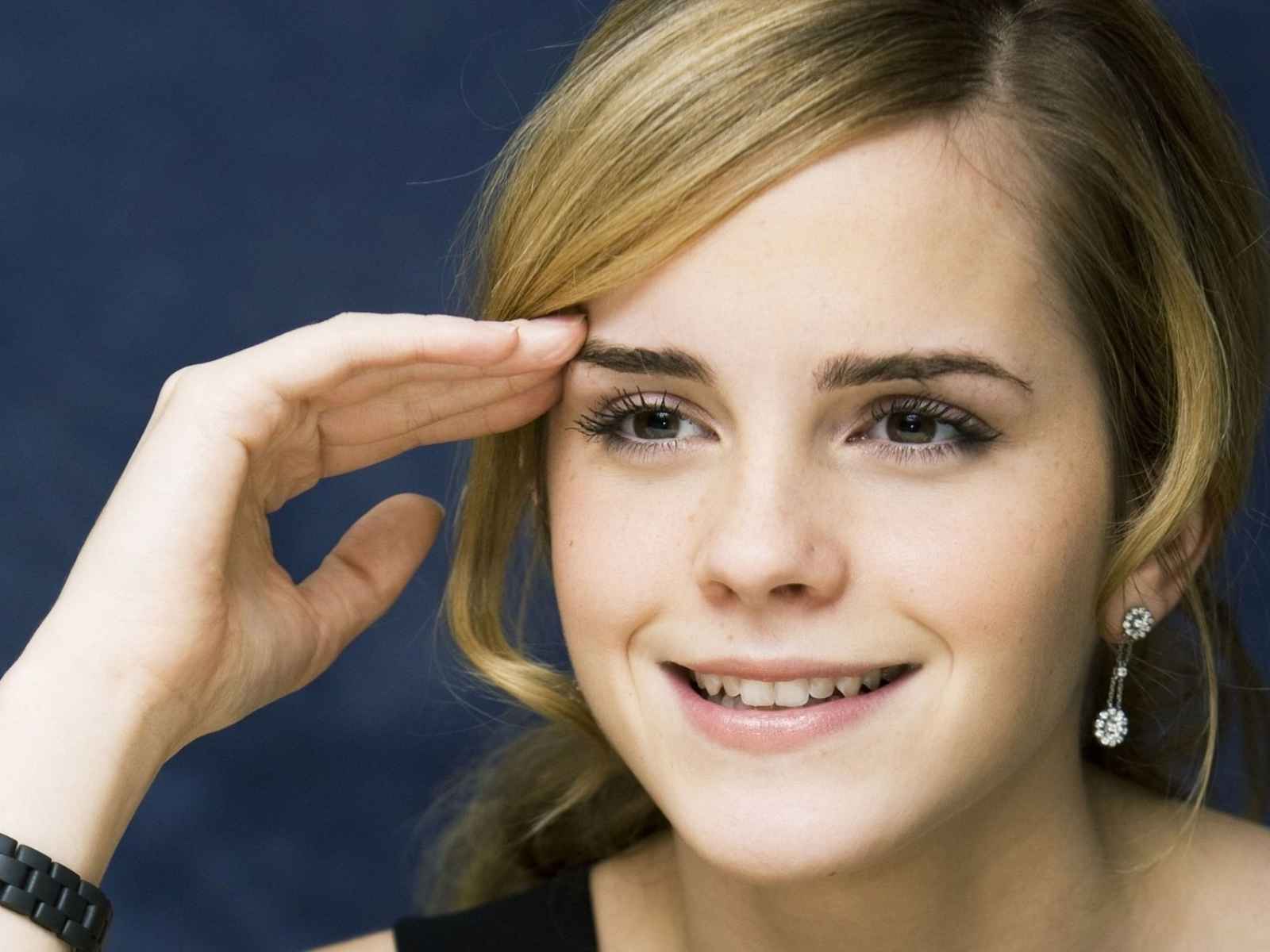 Emma Watson Wallpapers - EroFound