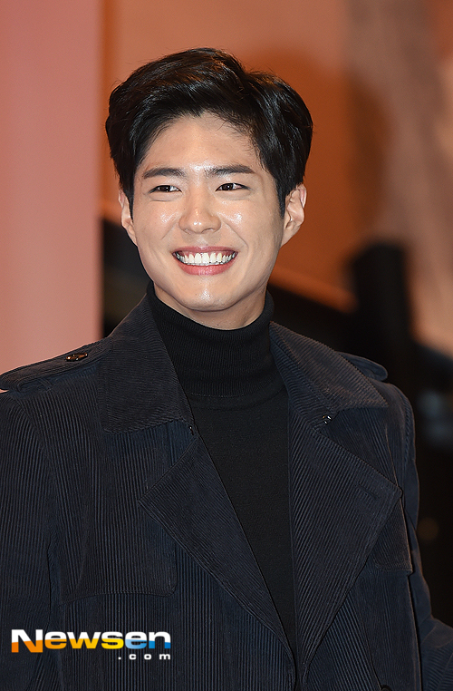 어제 박보검 꽃청춘 기자회견+시사회 | 인스티즈