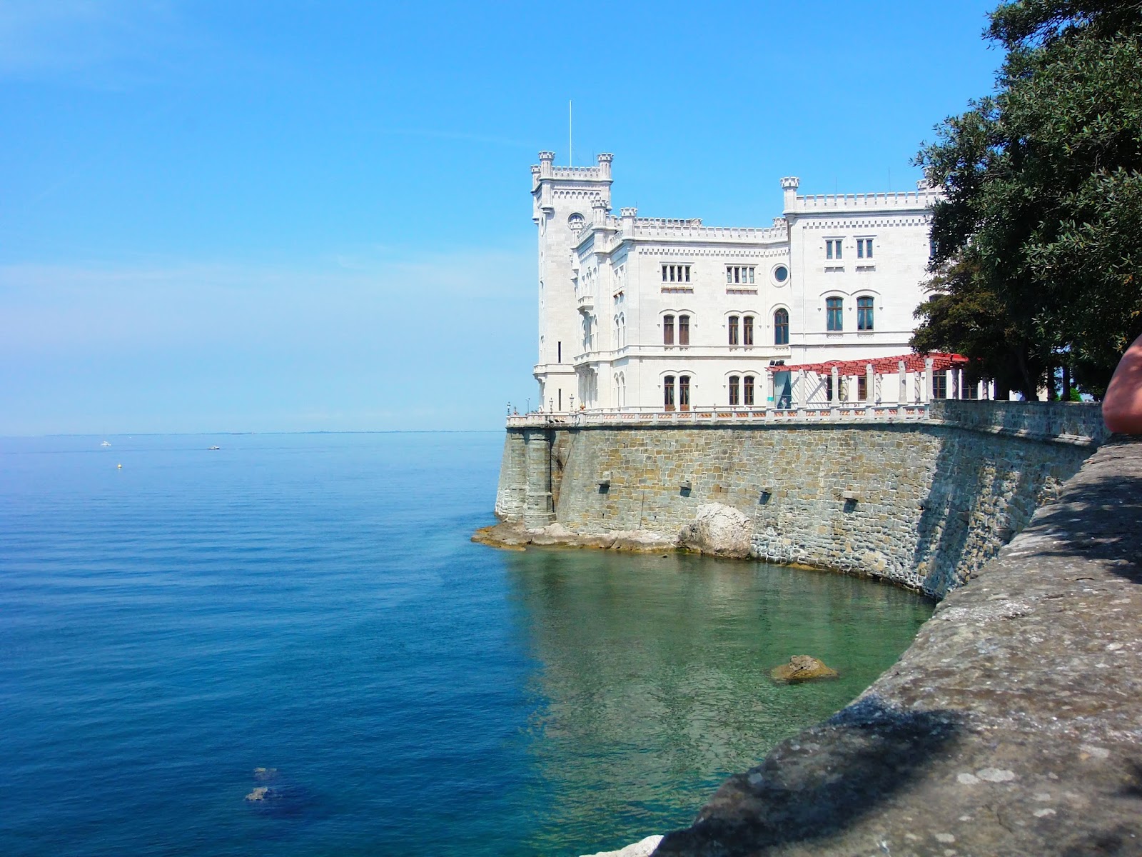 Триест италия