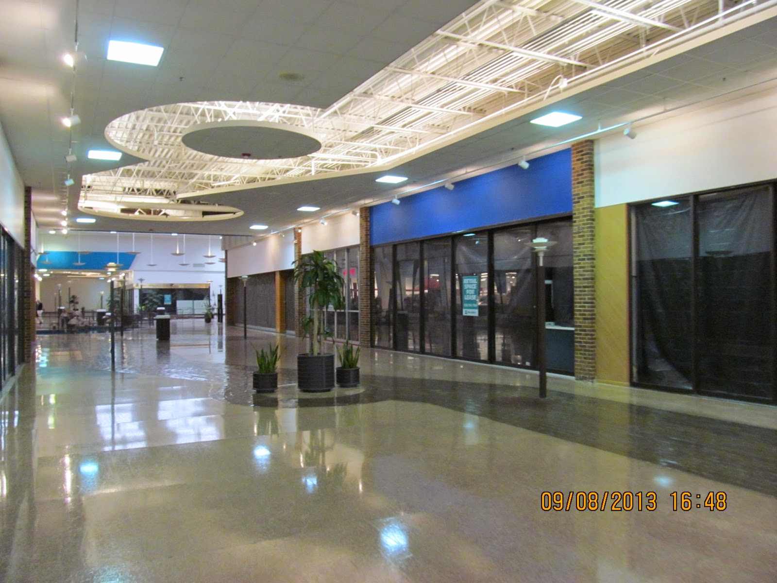 Trip to the Mall Deerbrook Mall (Deerfield, IL)