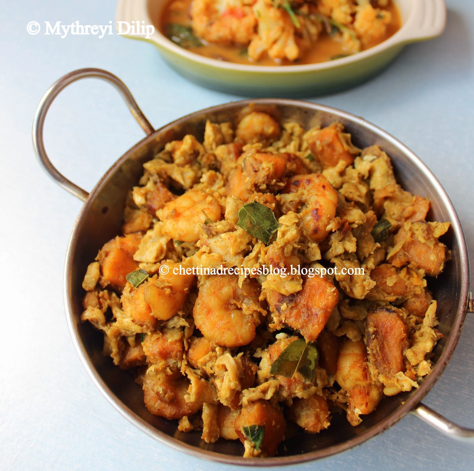 Chettinad Eral Vazhakkai Muttai Poriyal / Prawn Raw banana Egg Fry
