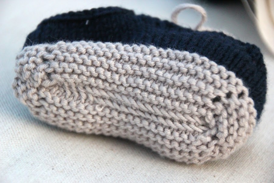 DIY como hacer patucos bebe de lana dos agujas (patrón patucos gratis)