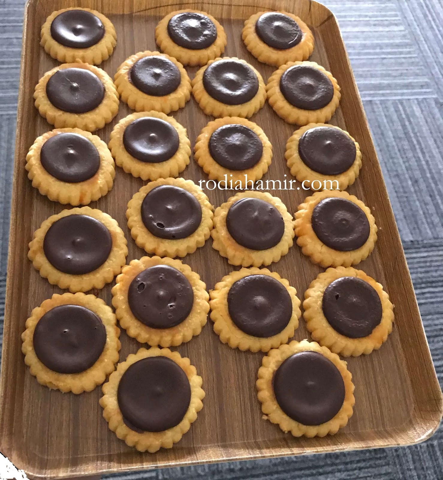 Resepi Biskut Tart Coklat Matahari / Tart Cadbury Viral Tart sedap