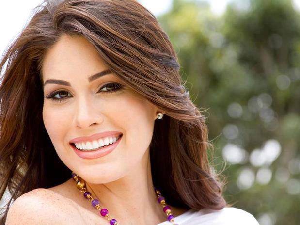 Beauty In Pageants: Will Maria Gabriela Isler claps at Miss Universe ...