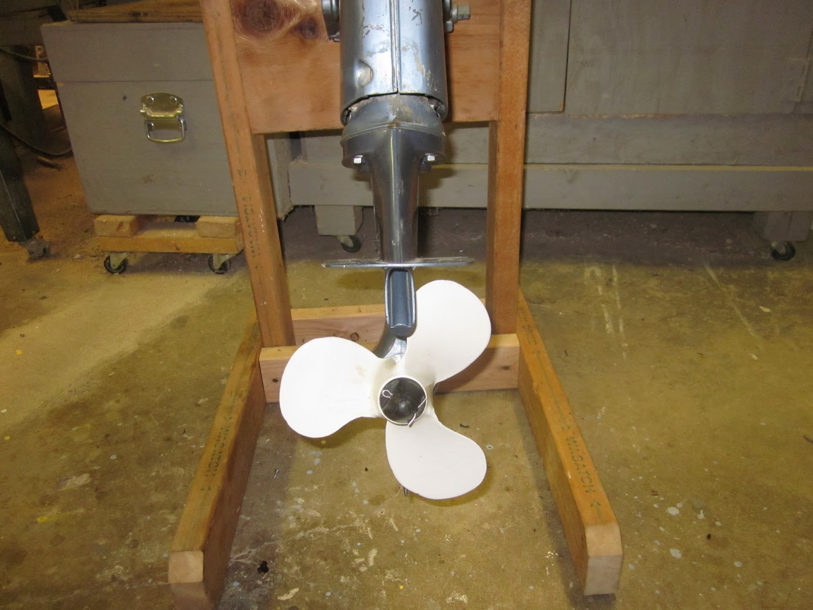 Johnson Evinrude 9.5 Rebuilding the 1968 Evinrude