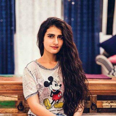 Fatima Sana Shaikh Wiki Age Boyfriend Family Biography Amp More