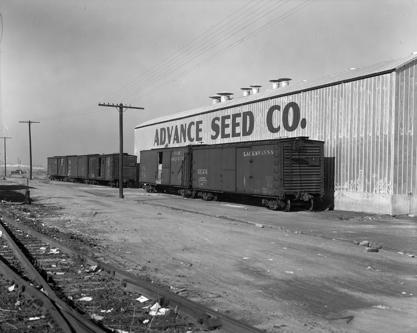Re Photo Lackawanna Boxcar 44192