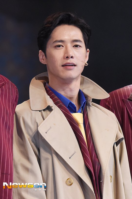 Oh Jong Hyuk promotes petition to ban dog and cat meat consumption