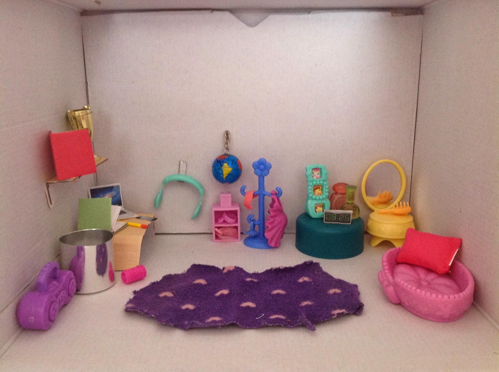 Anna Lps Blog: My New Lps House That I Made!