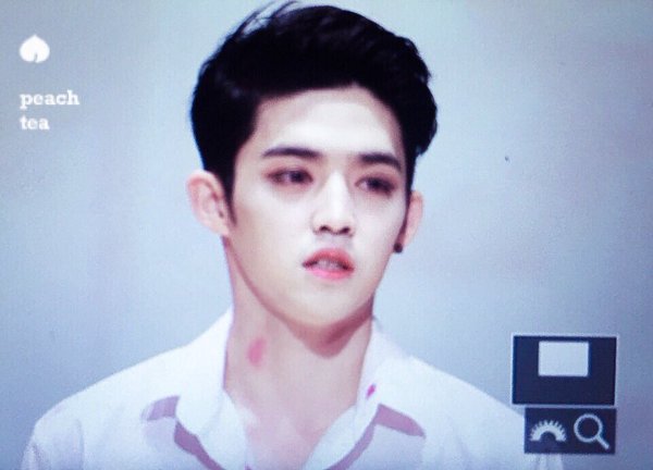 오늘자 세븐틴 할리퀸, 제이콥, 에드워드코스튬 | 인스티즈