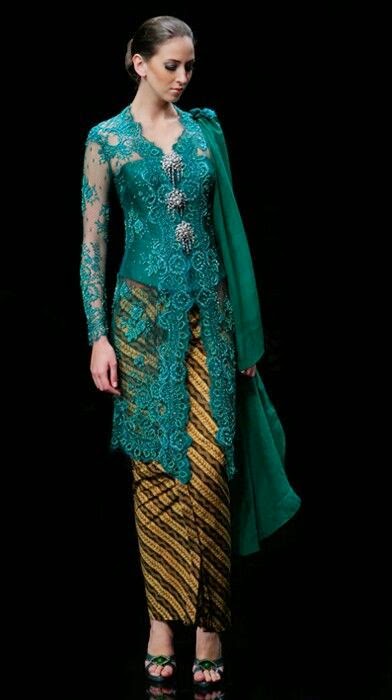 Koleksi Dan Contoh Model Busana Kebaya Terbaru