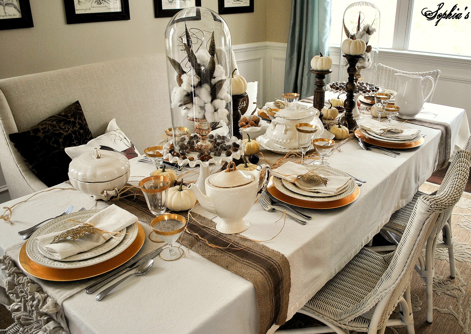 Thanksgiving Table Setting