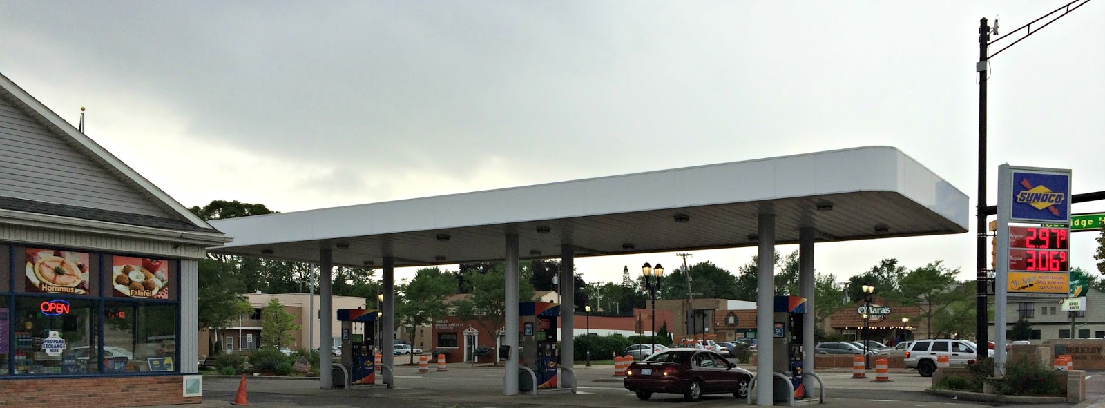 A GEEK DADDY Gas Station Has Some of the Best Eats in Metro Detroit