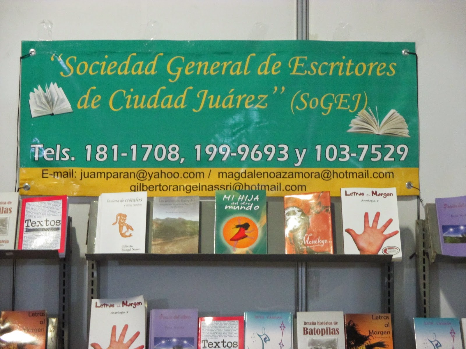 Mas que tinta y papel Feria del libro Cd. Juarez Chihuahua, México.