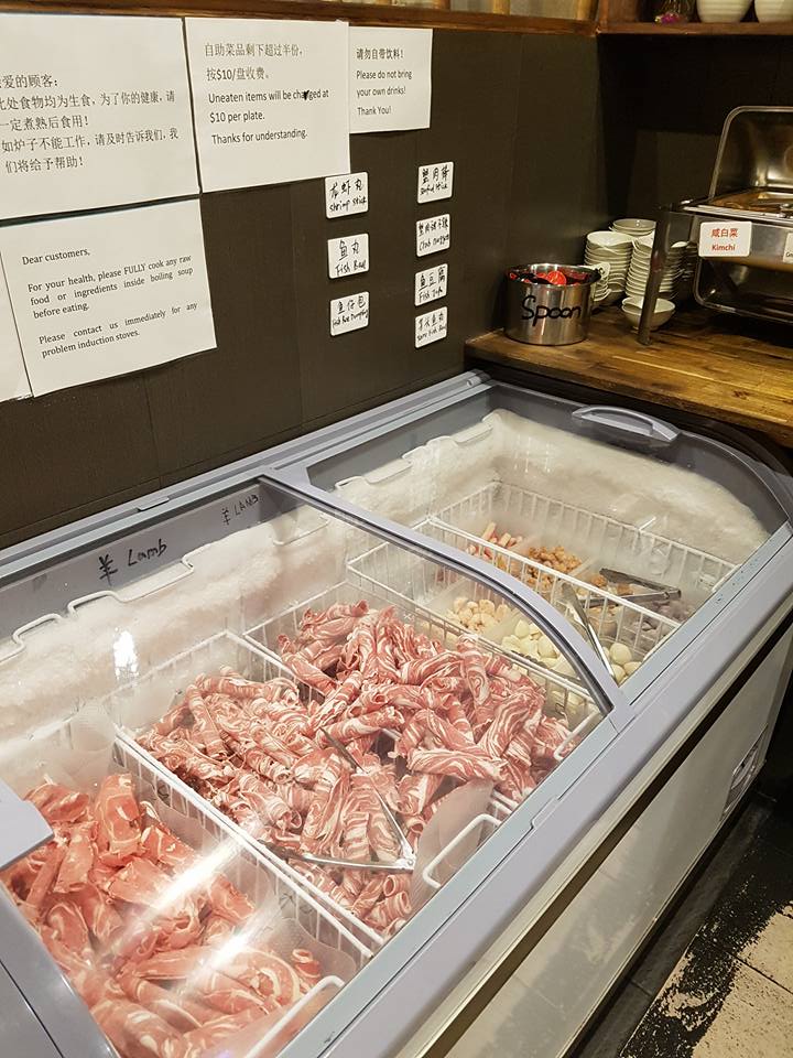 My first HOT POT buffet MINI POT, Burwood.