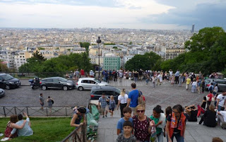 París, barrio de Montmartre.Basílica de Sacre Coeur o Basílica del Sagrado Corazón.
