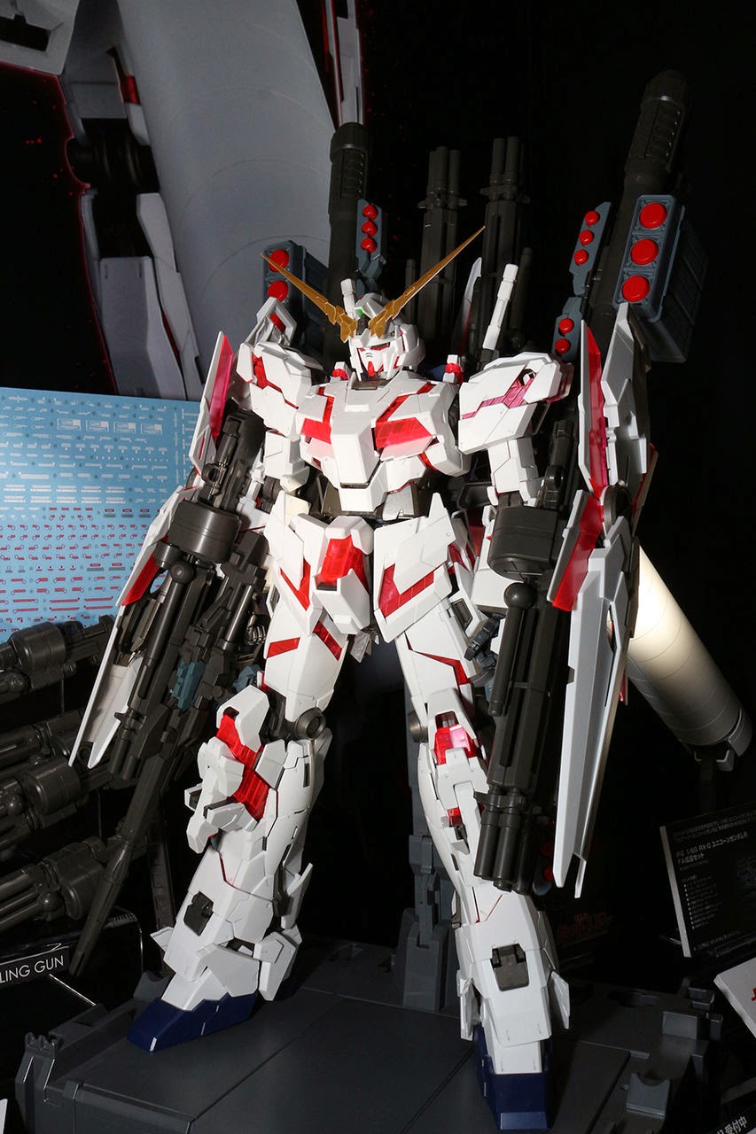 Perfect Grade Unicorn Gundam + Accessories and Add-ons Exhibited at