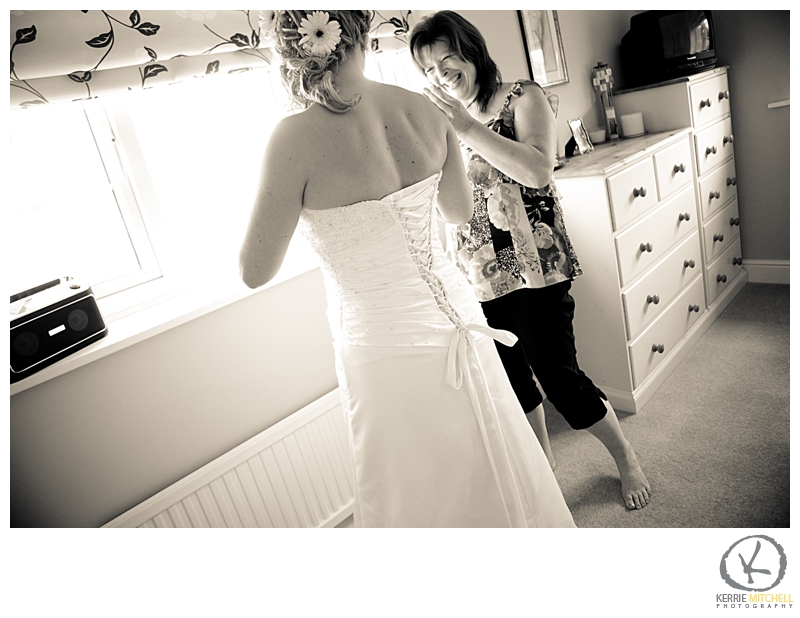 Nicola Lewis Got Married Coggeshall Wedding Nicola And Lewis Held Their Reception At The White Hart In Coggeshall A Pub Hotel Little Village Surrounded By Quaint Houses Streets