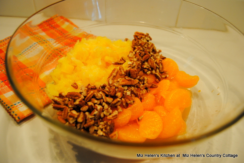 Frozen Fruit Salad Pie