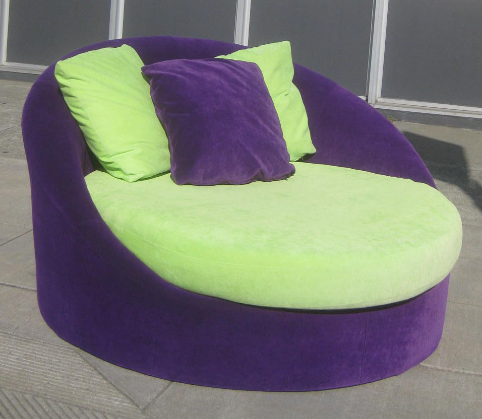 UHURU FURNITURE & COLLECTIBLES SOLD Big Round Purple Chaise Lounge