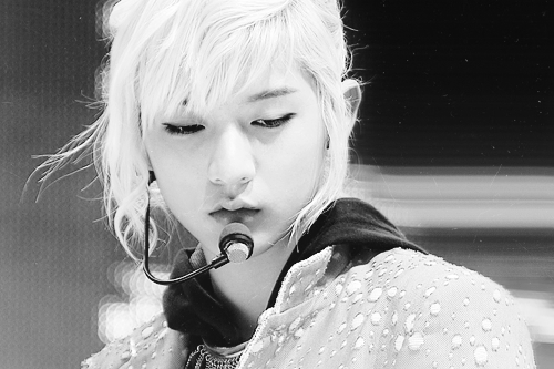 Огами рен арты. Лен тсукихиме. Рен белого. Nuest рен. Рен белого.