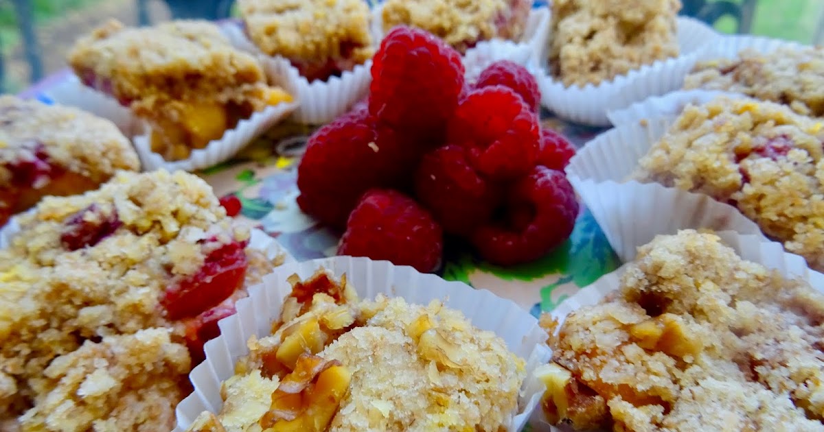 67 going on 50… NECTARINE STREUSEL CRUMBLE BARS, Eggfree, Vegan opt