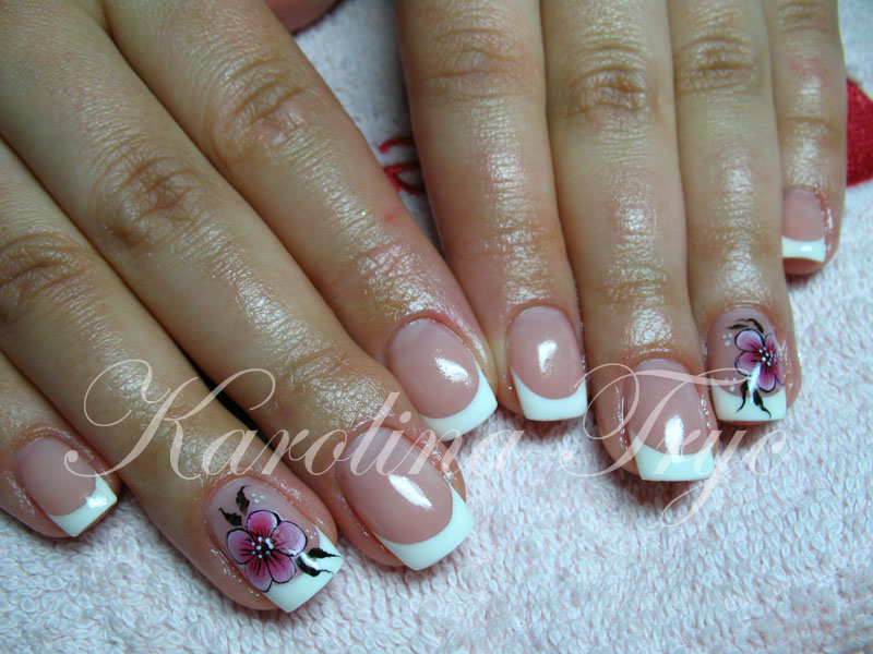 ***NAIL ART *** ACRYLIC *** UV GEL NAILS EXTENSION ***CRYSTAL NAILS