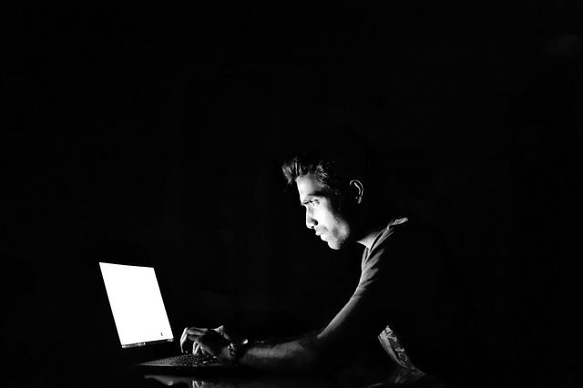 Cara Melacak dan Mengetahui IP Address Orang Lain dengan Mudah Melacak dan Mengetahui IP Address Orang Lain tanpa ribet