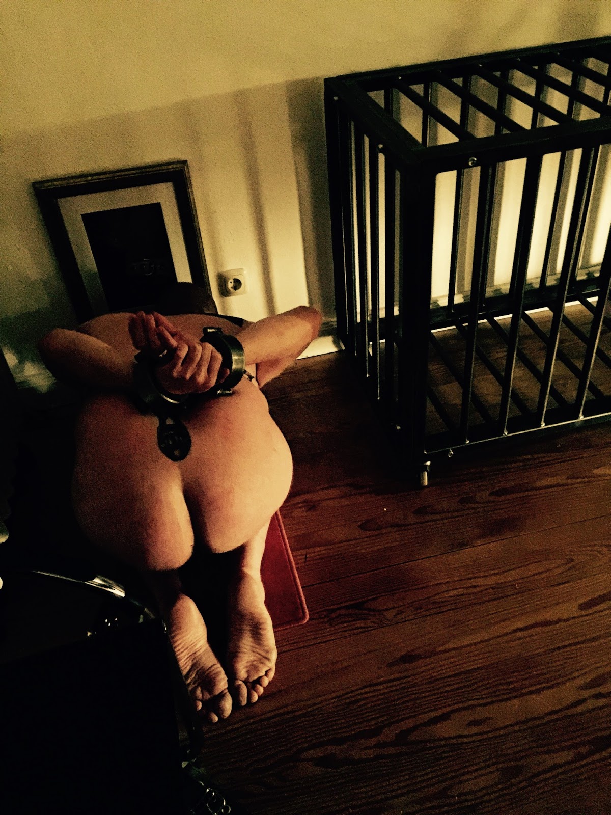 Cuckold herrin lässt sich ihre schleimfotze lecken Flimsy boobed blonde porn
