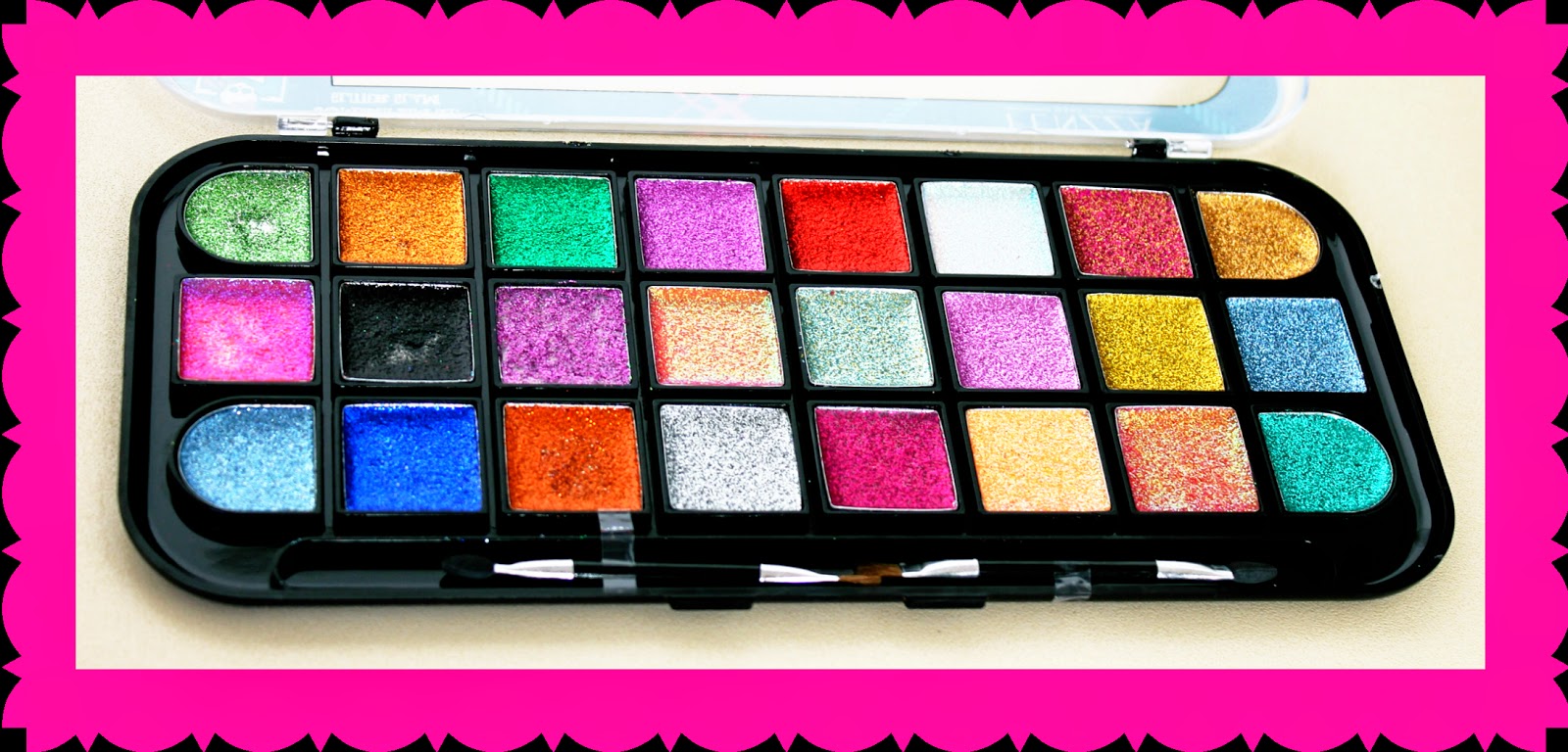 Galleria Feminina Resenha Paleta de sombras em Glitter Monster High