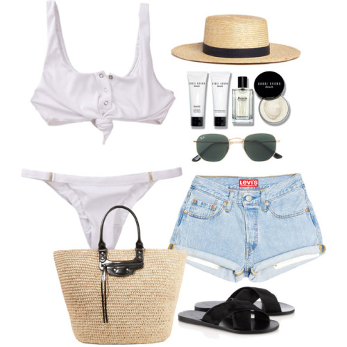 15 Easy Outfits To Wear On Vacation - The European Closet