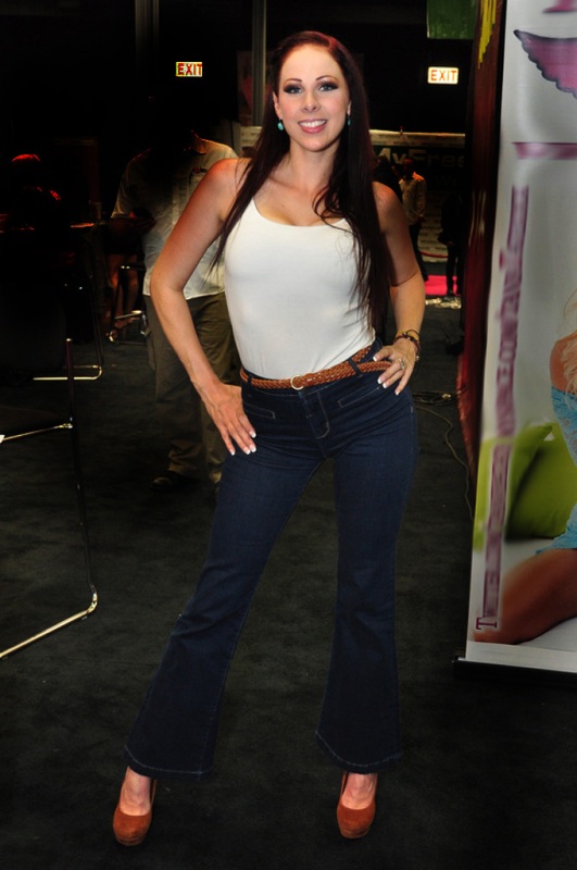 Hot Sexy Porn Alopo: Pornstar Gianna Michaels Hot Pictures