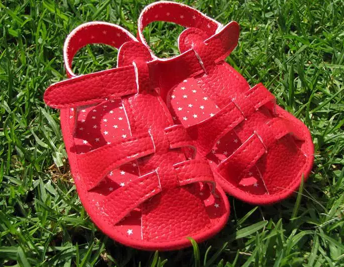 sandalia infantil tamanho 18