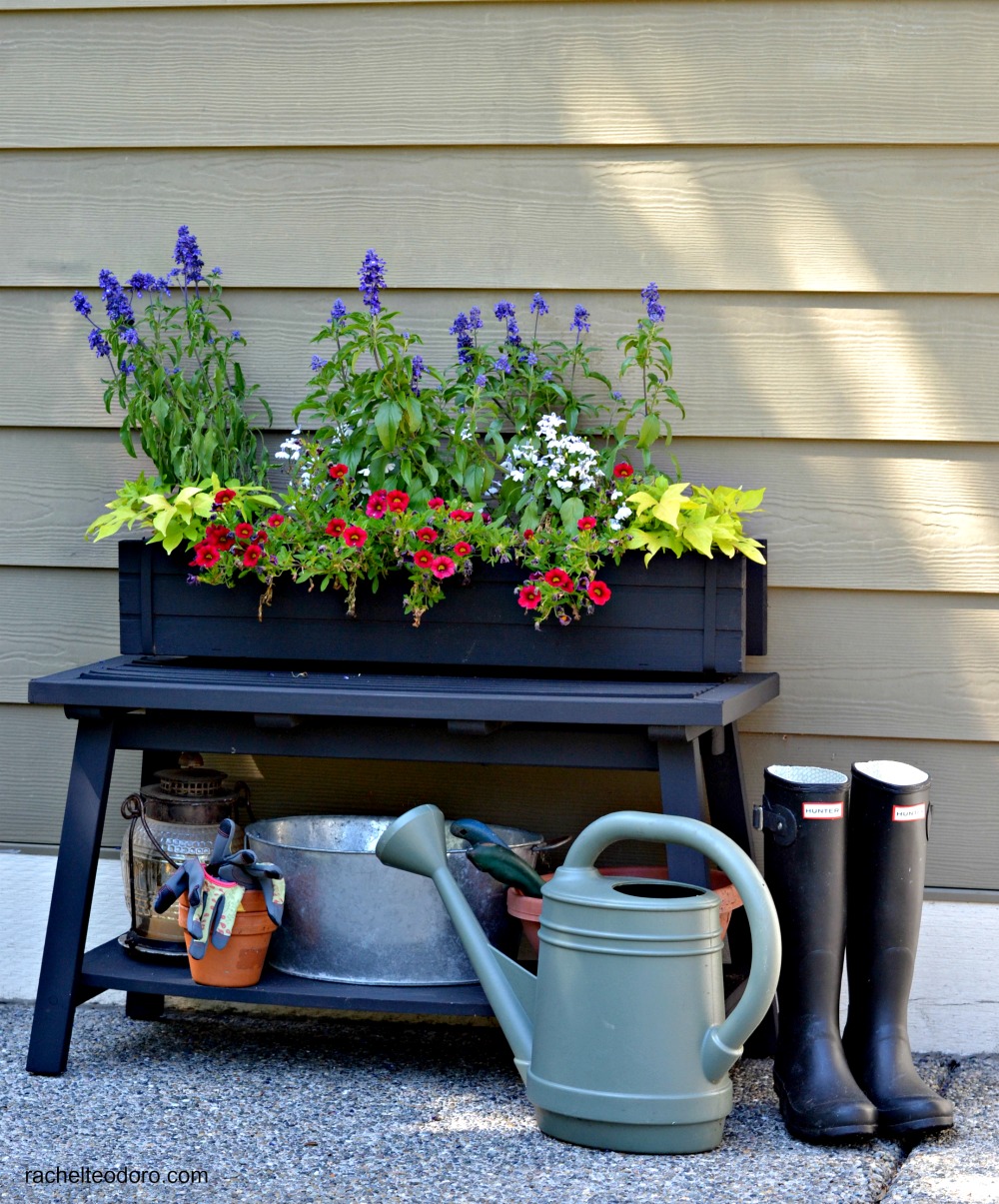 garage sale, paint sprayer, planting, gardening, outside, backyard, porch