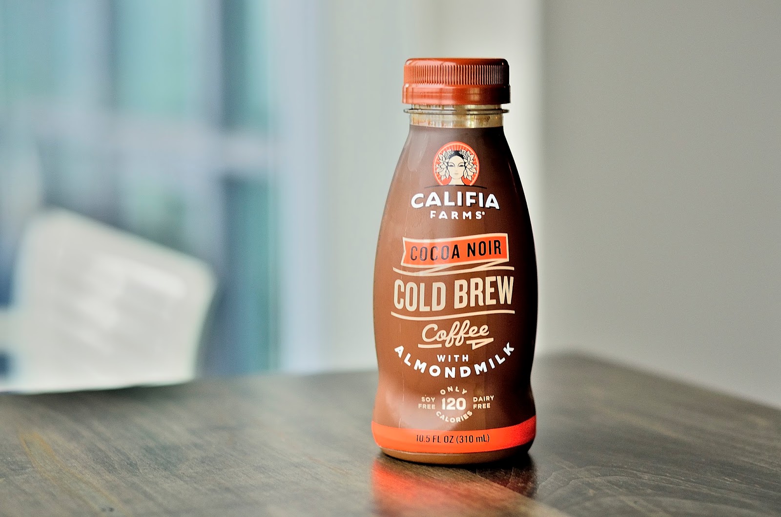 What I Drink At Work Califia Farms Cold Brew Cocoa Noir