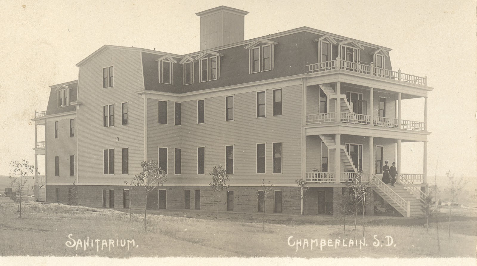 Old photos of architecture Sanitarium in Chamberlain South Dakota