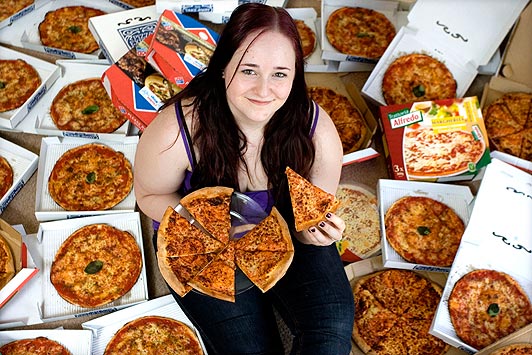 Wanita ini "Hanya" Makan Pizza Selama 8 Tahun