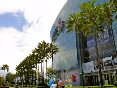 A Sunny Day at Dream Mall Kaohsiung