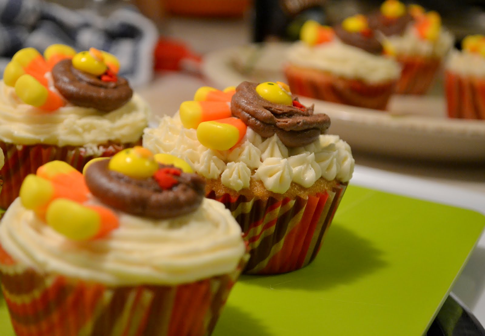 p.s.♡: a thanksgiving special: turkey cupcakes