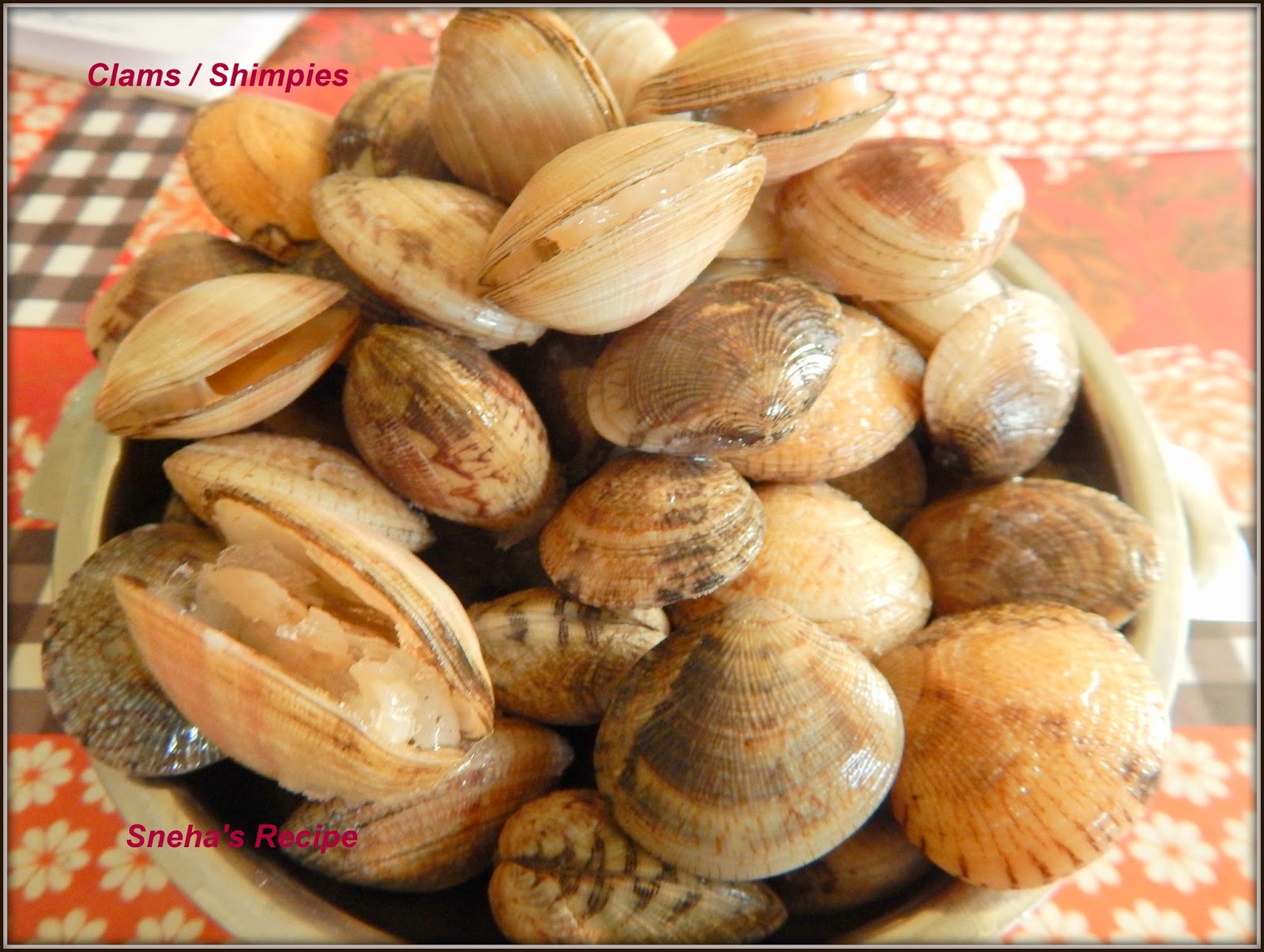 Clams Shimpies in Coconut Gravy With Mini Steamed Rice Dumplings