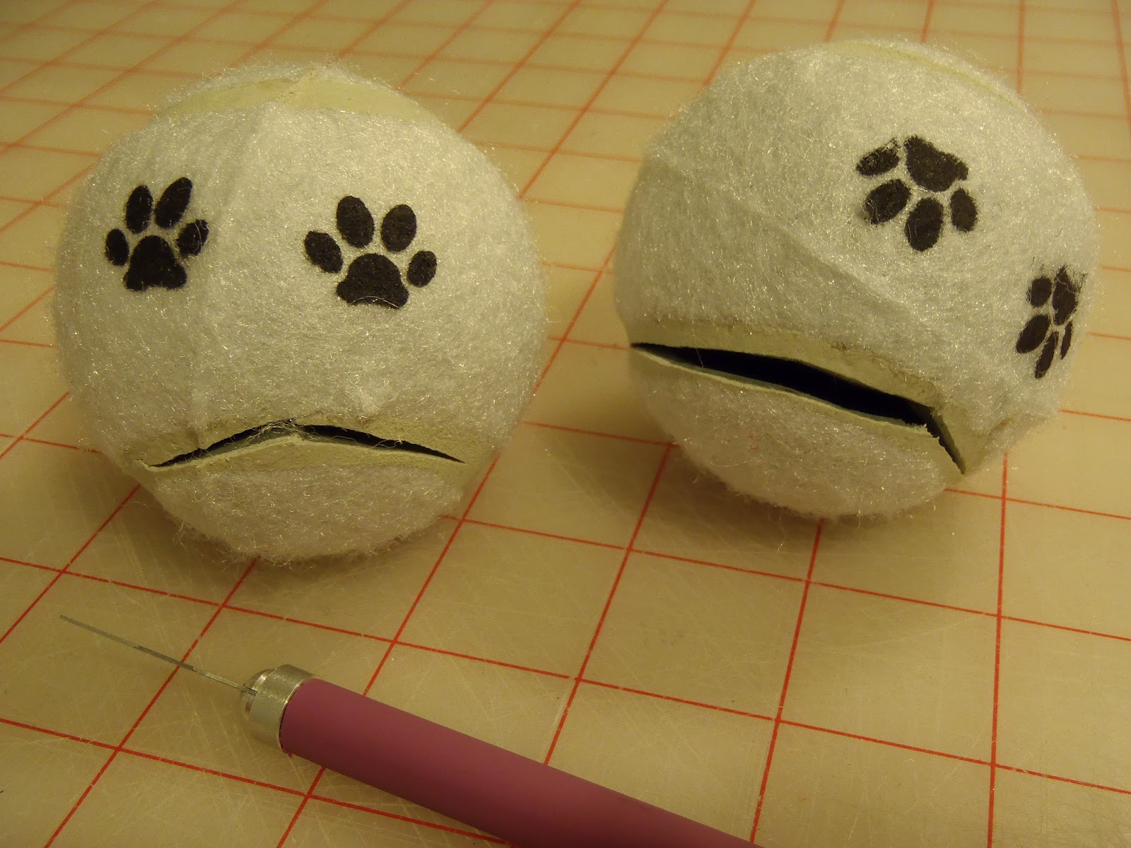 Becky's Blog lots of fun shtuff Tennis Ball Mail, Keys, etc Holder