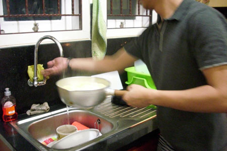 Jangan Pernah Melepas Pria dengan 8 Ciri Berikut, Karena ia Tak akan Pernah Berhenti Mencintaimu