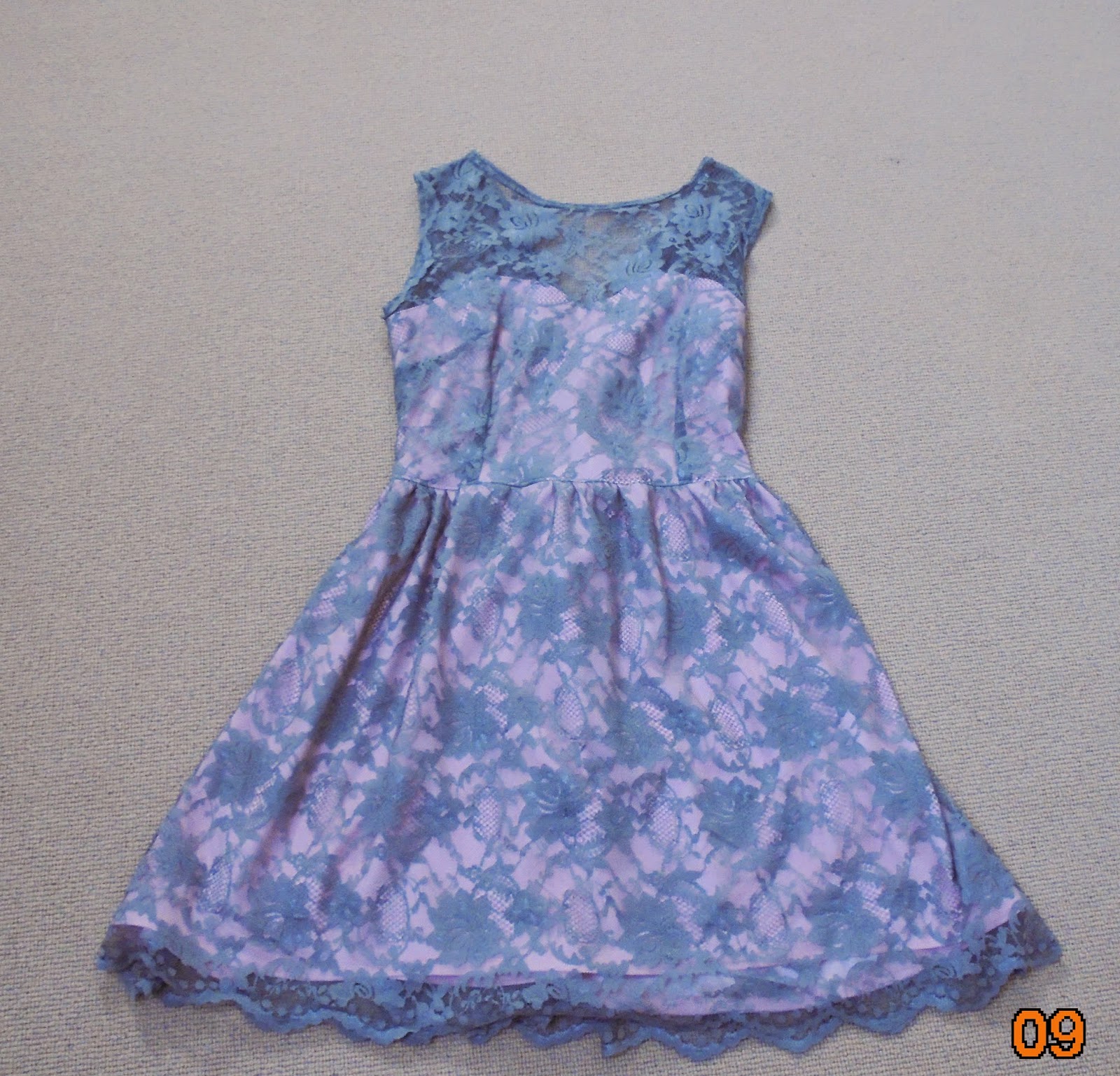 Not Sew Unseamly...: The dress!