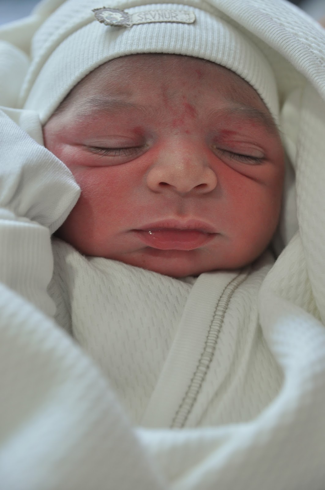 sihirliayna Ağustos 2013