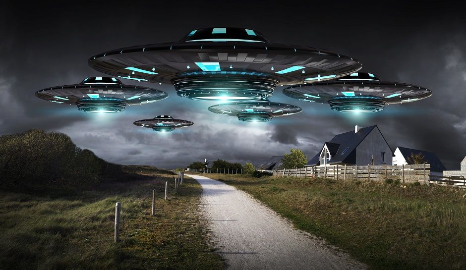 Fleet Of Flying Saucer UFOs Spotted Hovering, Beaming Light To The Fleet Of Flying Saucer UFOs Spotted Hovering, Beaming Light To The