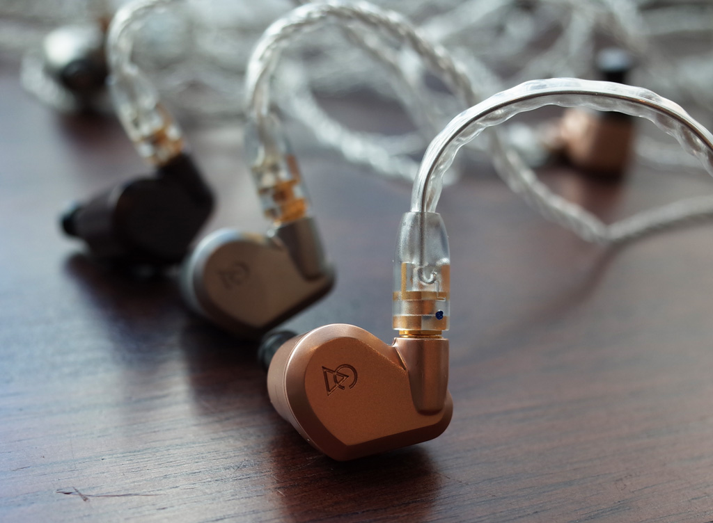 Sandal Audio: Campfire Audio Lyra II, Vega, Dorado IEMイヤホンの ...