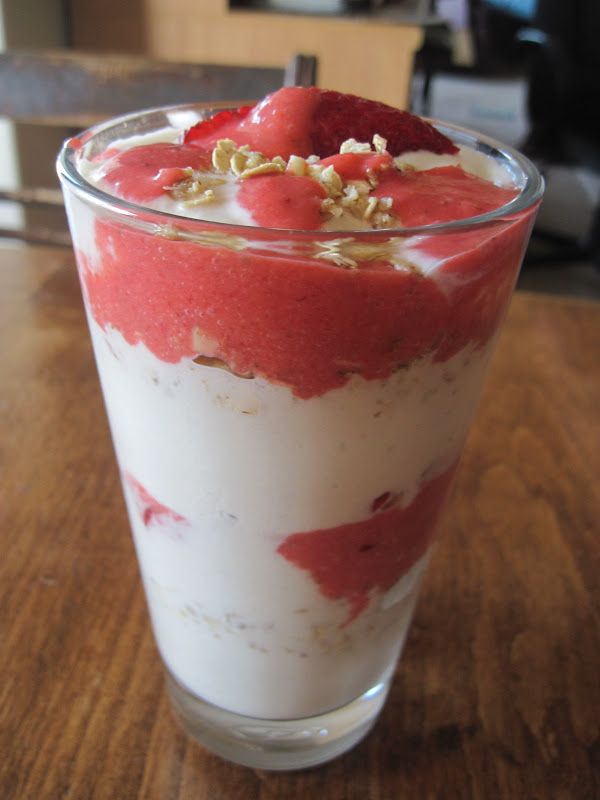 Simple. Healthy. Tasty: Strawberry Cheesecake Shake