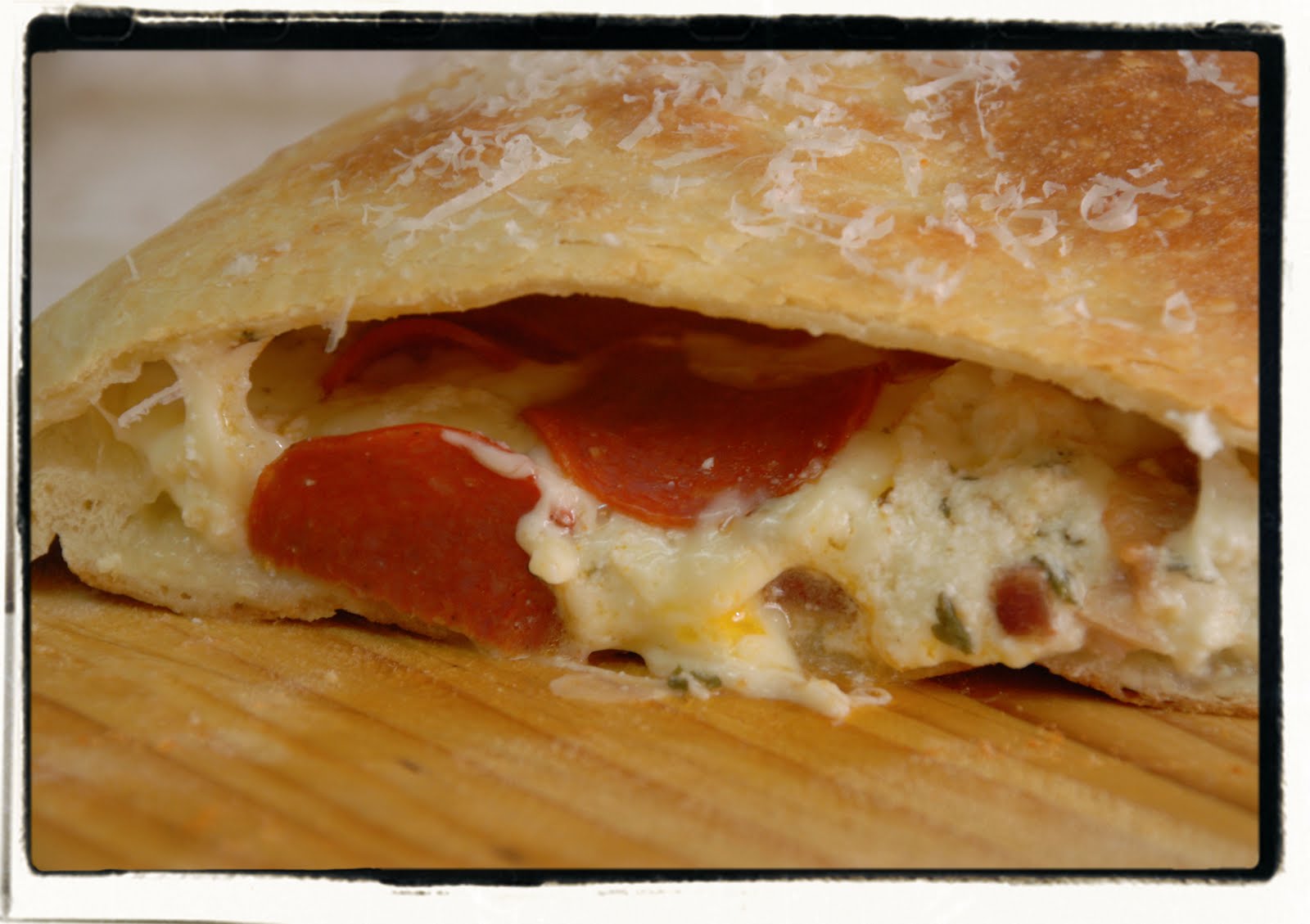 Lori Jean Cooks!: RECIPE: Simple Pepperoni Calzone